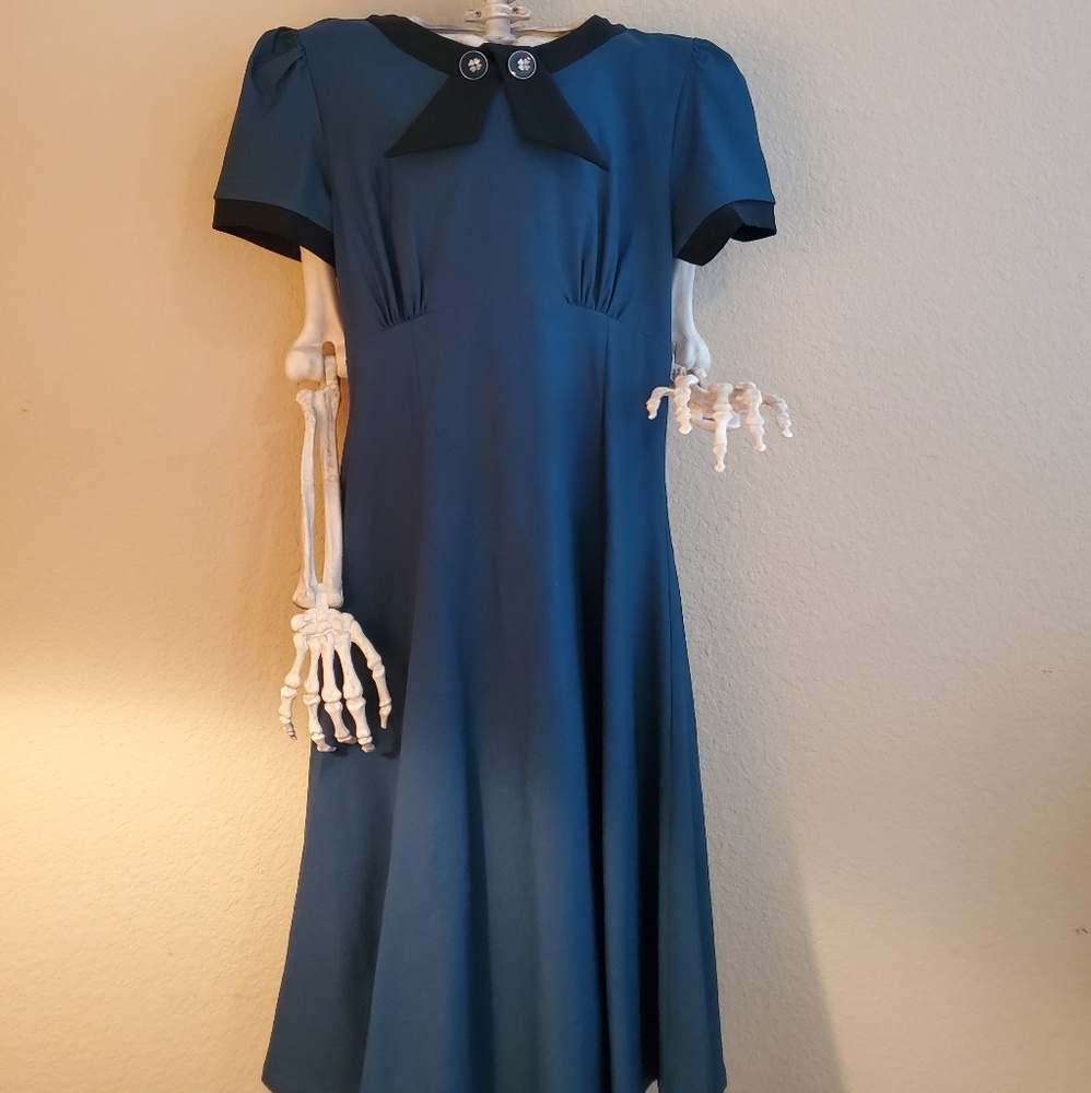 Antique Old Fashioned Women's Long Dress